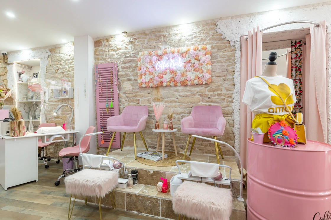 Salon